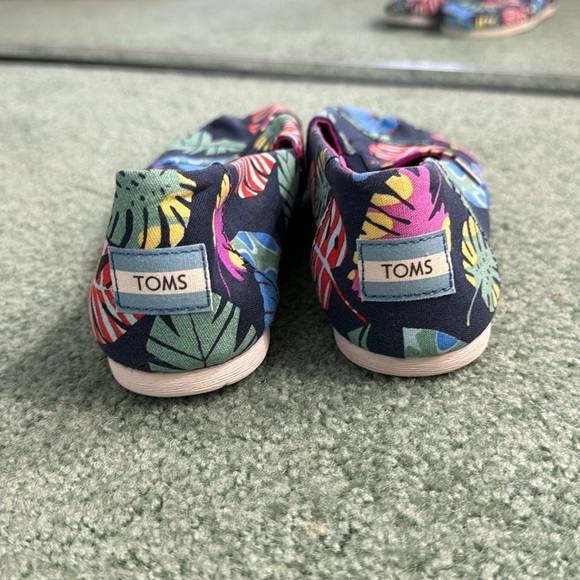 Toms Espadrilles Palm Leaf Print - Picture 4 of 5